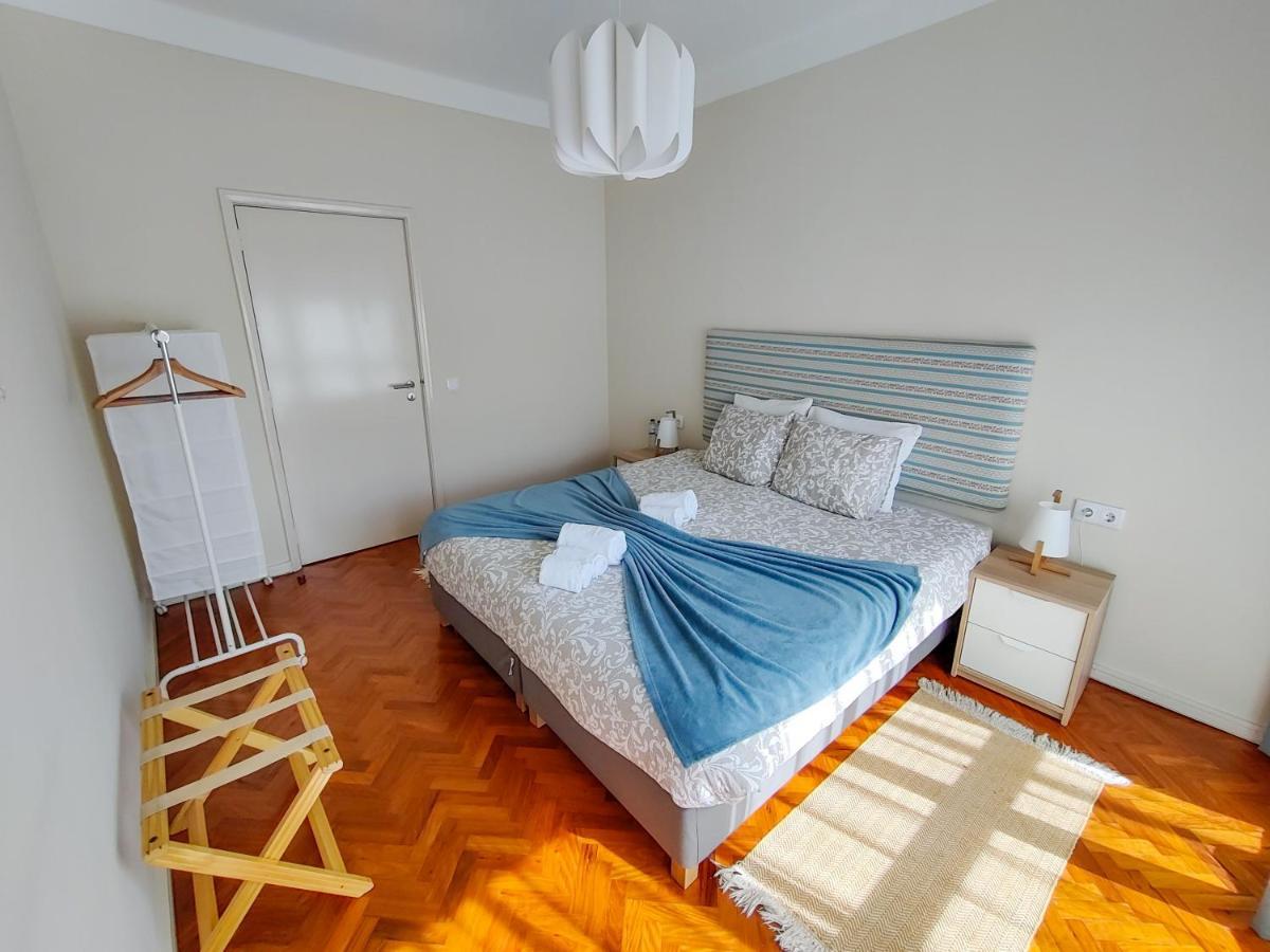 Salty Swell Apartment Porto Bagian luar foto